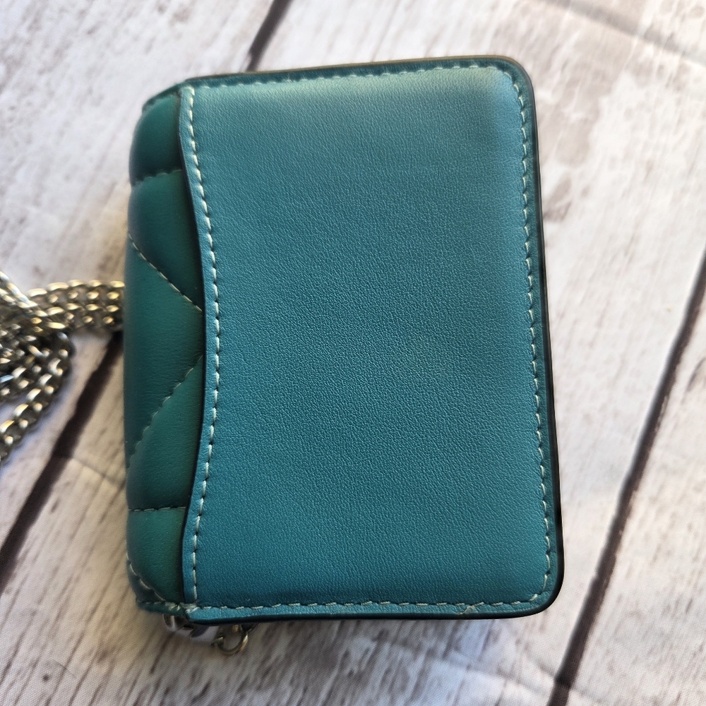 2 Piece, Stunning Coach New York matching set in a beautiful teal blue-green - Picture 5 of 12